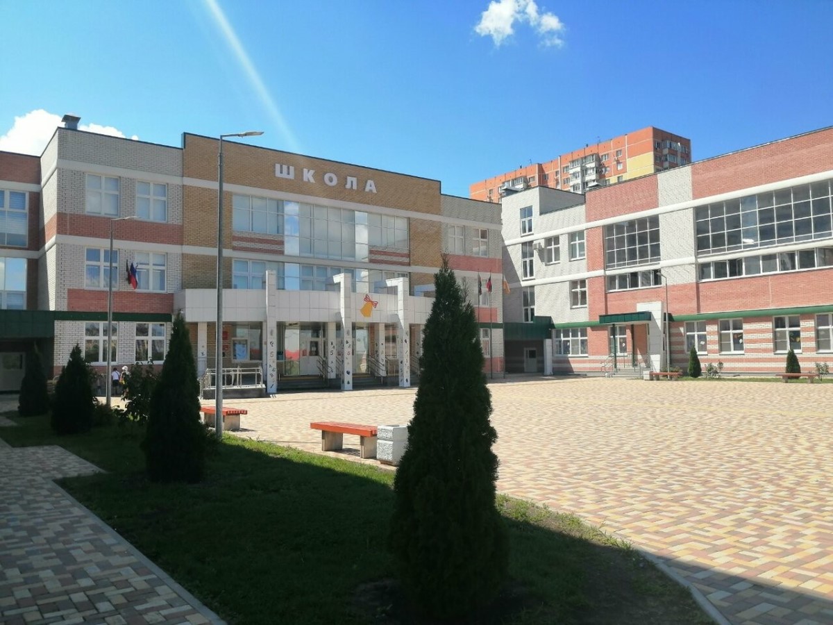 Муниципальное автономное общеобразовательное учреждение муниципального образования город Краснодар средняя общеобразовательная школа № 103 имени Героя Российской Федерации Сергея Палагина.